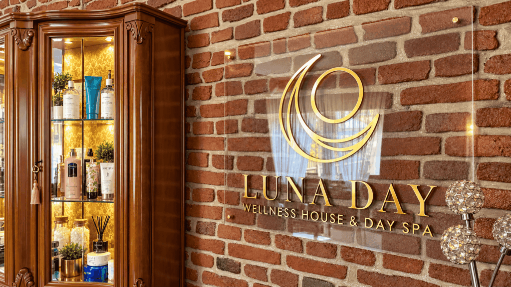 lunaday-targu-lapus-locatie-receptie-living-masaj-1 lunaday-targu-lapus-locatie-receptie-living-masaj